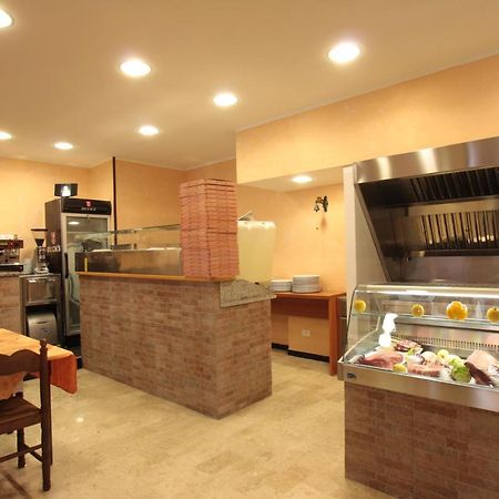 Orso Momo Hotel Calizzano ภายนอก รูปภาพ